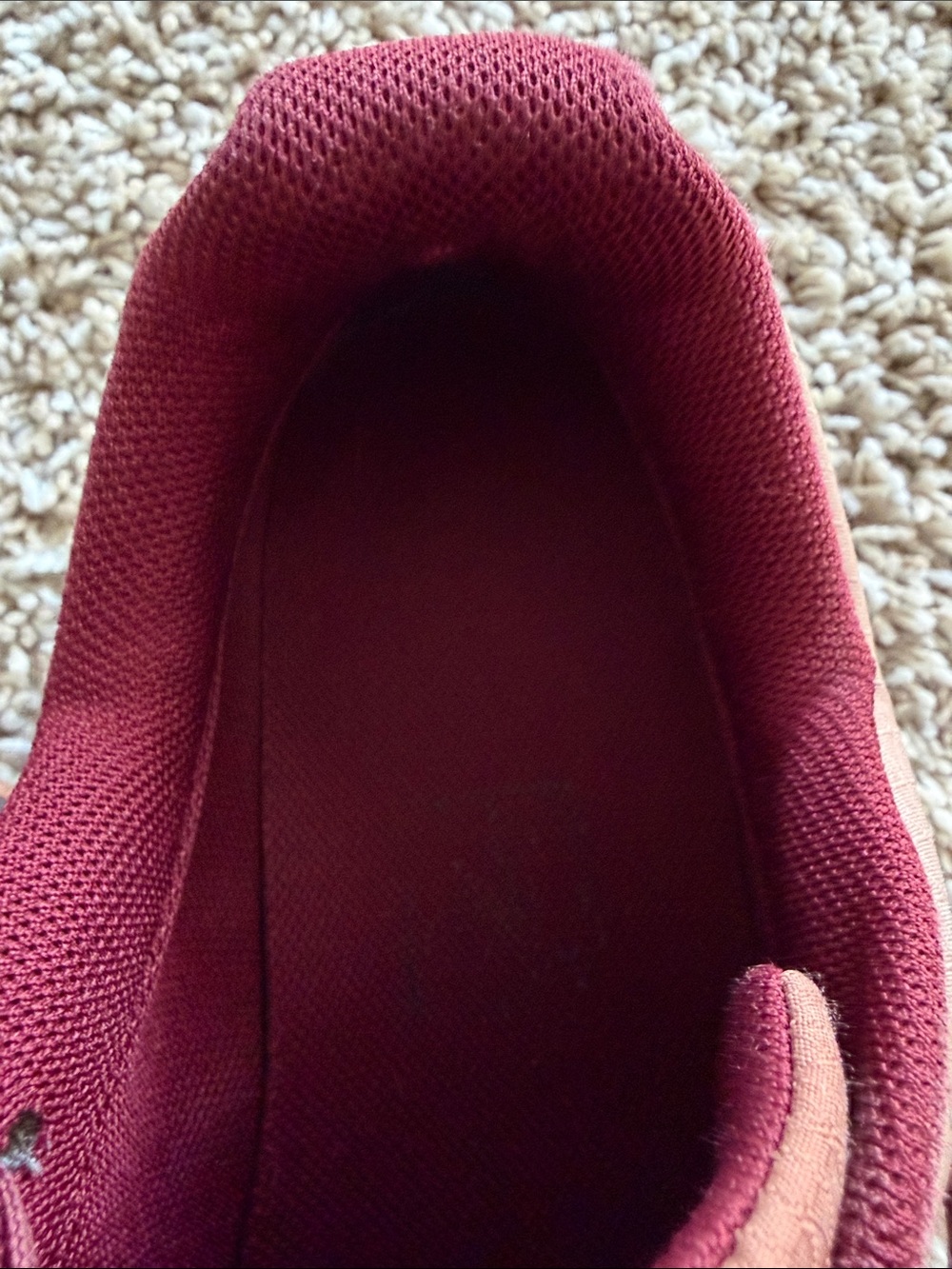 On cloud shoes - Picture 6 of 7